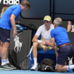 Australian Open 2025, Sinner si sente male in campo, poi batte Rune e spiega: "Io e il dottore…"